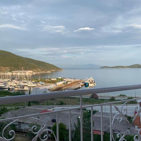 Port View House-Comfy Family Apartment-Panoramic View Nea Peramos  Ngoại thất bức ảnh